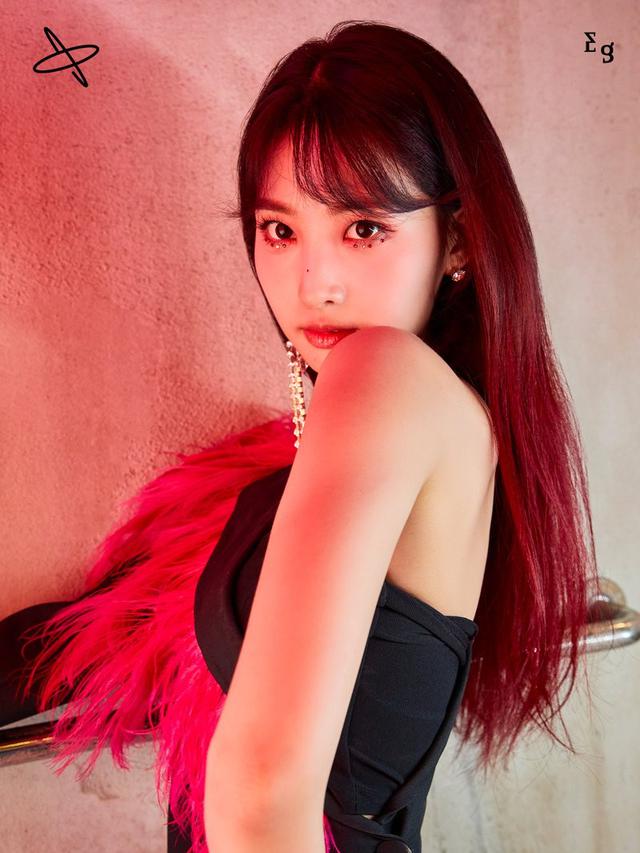 Sihyeon Everglow. (Yuehua Entertainment via Soompi)