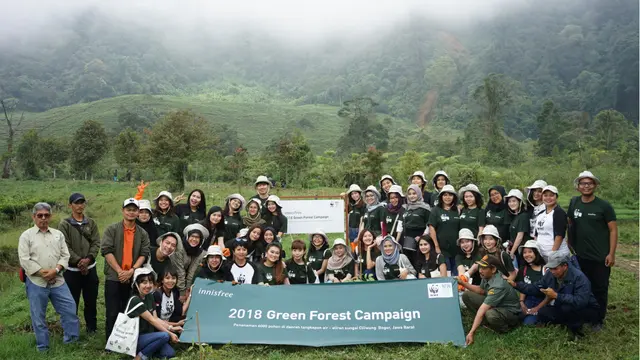 Lestarikan Alam dengan Tanam 6 Ribu Pohon di Daerah Tangkapan Air Sungai Ciliwung