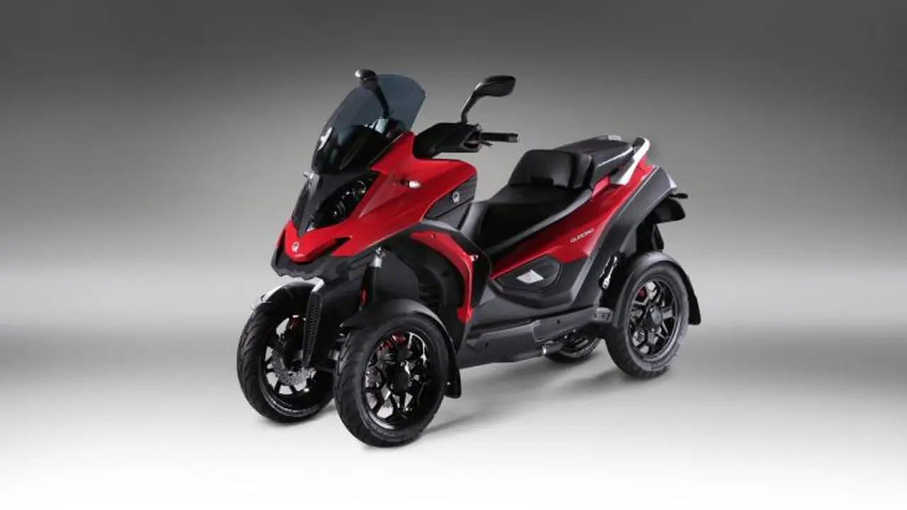 [OTO-News] Skuter 4 Roda Quadro Mejeng di Milan