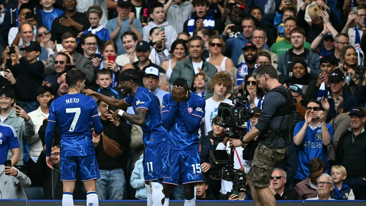 Perayaan gol Chelsea saat melawan Everton
