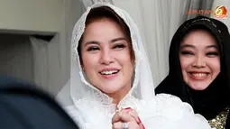 Pernikahan Olla Ramlan dan Aufar Hutapea