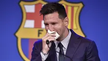 Lionel Messi. Sebelum hengkang ke PSG, Lionel Messi telah bersedia membuat kontrak baru dengan Barcelona dan rela gajinya dipotong 50 % oleh manajemen klub. Nyatanya, kontrak baru tak kunjung disodorkan dan La Pulga malahan dipersilahkan meninggalkan Bracelona. (Foto: AFP/Pau Barrena)