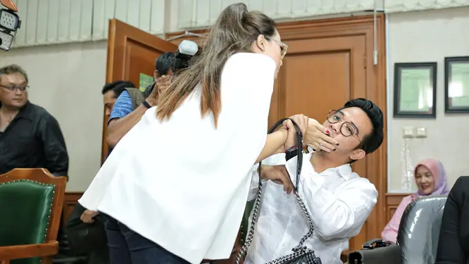 [Bintang] Roby Geisha