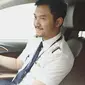 Mantan pacar Kahiyang Ayu, Haydar Pratama yang berprofesi sebagai pilot [foto: instagram.com/haydarpratama]