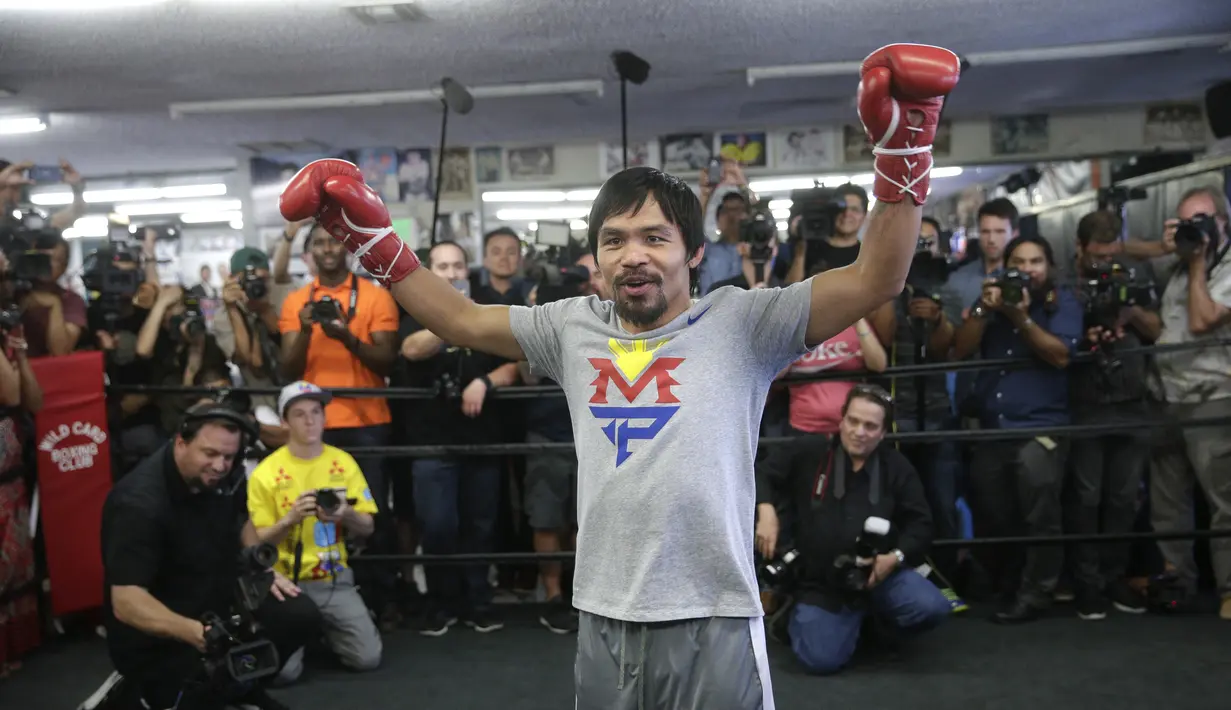 Pacquiao sedang berlatih di Wild Card Boxing, Los Angeles. (AP Photo/Jae C. Hong)