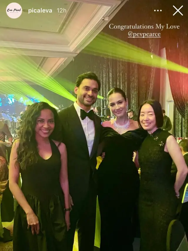 Potret Resepsi Pernikahan Pevita Pearce dan Mirzan Meer di Malaysia (credit: https://www.instagram.com/picaleva/).