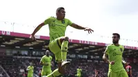 Casemiro merayakan gol Manchester United ke gawang Bournemouth pada pekan ke-37 Liga Inggris (AFP)