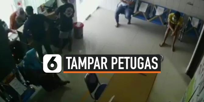 VIDEO: Viral, Pria Tampar Petugas Saat Diingatkan Pakai Masker