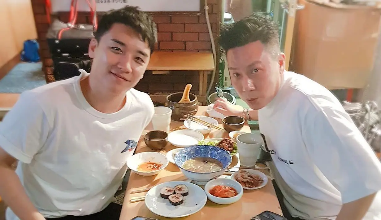 Mendengar ha itu, Seungri pun langsung memperingatkan Lee Sang Min. Menurutnya hal itu berbahaya jika semua orang berpikir akan berhasil saat mereka bisnis dengan inventasi asing. (Foto: instagram.com/seungriseyo)