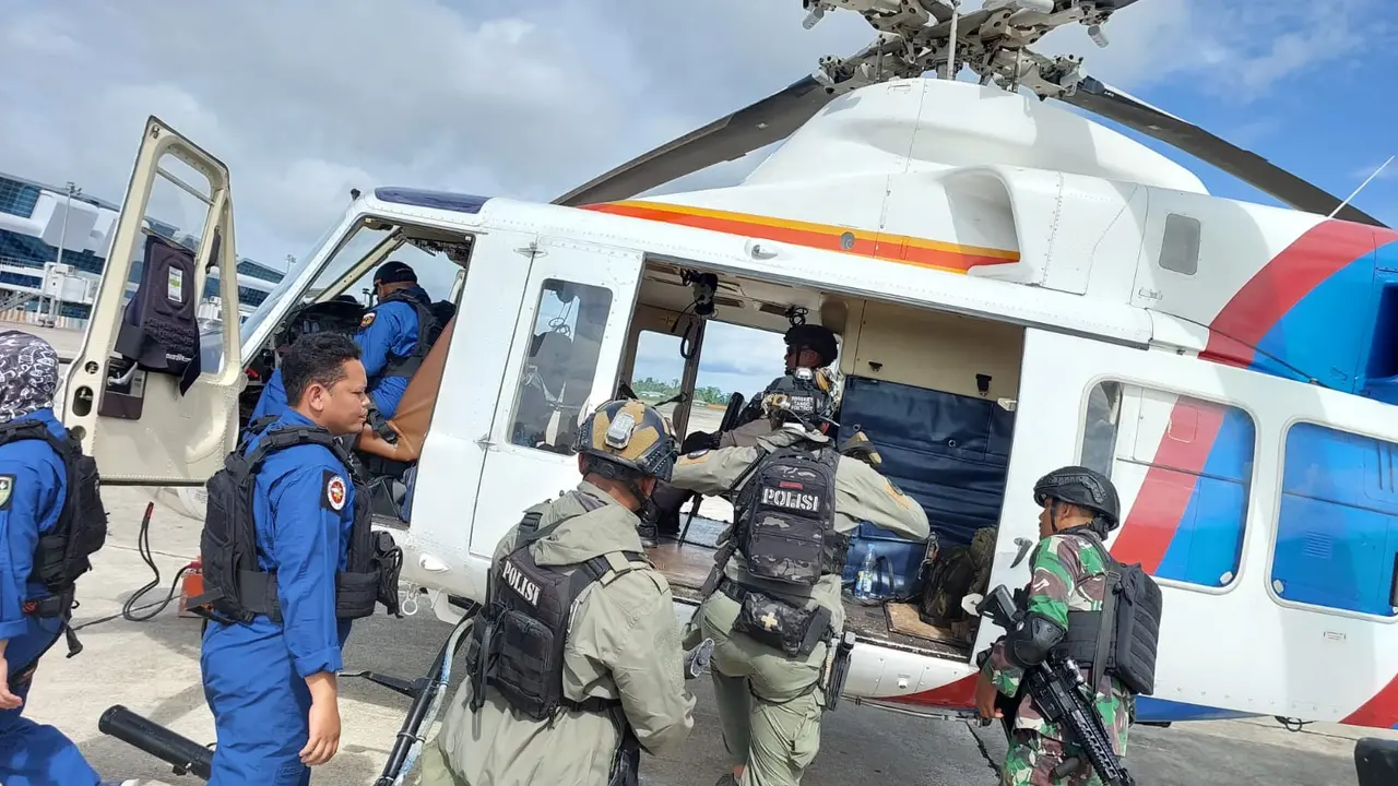 Evakuasi 15 pekerja di Paro, Kabupaten Nduga Papua Pegunungan.