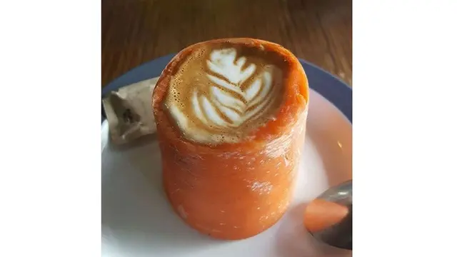 Penyajian Makanan Nyeleneh
