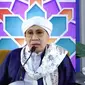 Buya Yahya dan Ustadz Adi Hidayat. (YouTube Al Bahjah TV dan Adi Hidayat Official)