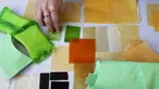 Plastik biodegradable dari kaktus buatan ilmuwan Sandra Pascoe Ortiz terlihat di laboratorium Universitas Valle de Atemajac (UNIVA), Zapopan, Jalisco, Meksiko, Rabu (31/7/2019). Plastik biodegradable memiliki keunggulan dimana dapat terurai dengan lebih cepat. (ULISES RUIZ/AFP)