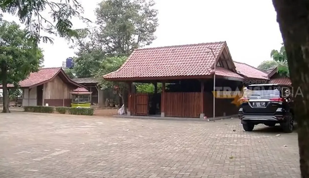 Rumah Mandra (dok. Trans TV Official)