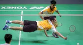 Indonesia tak menyisakan satu pun wakilnya di babak final turnamen bulu tangkis Indonesia Open 2024 setelah satu-satunya wakil tersisa di babak semifinal, pasangan Sabar Karyaman/Moh Reza Pahlevi disingkirkan ganda putra Malaysia, Man Wei Chong/Kai Wun Tee dalam duel dua game 27-29, 13-21 di Istora Senayan, Jakarta, Sabtu (8/6/2024). Dengan hasil ini, Indonesia kembali melanjutkan puasa gelar setelah terakhir meraihnya lewat pasangan Marcus Fernaldi Gideon/Kevin Sanjaya Sukamuljo pada edisi 2021. (Bola.com/Bagaskara Lazuardi)