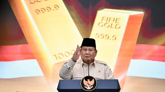 Presiden Prabowo Subianto saat meresmikan layanan Bank Emas di The Gade Tower Jakarta Pusat, Rabu (26/2/2025). (Foto: Cahyo - Biro Pers Sekretariat Presiden)