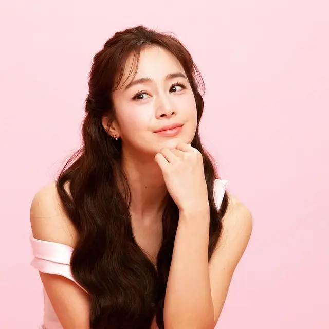 Aktris Kim Tae-hee Membahas Tampilannya yang Menua di Tengah Cerita Baru-baru Ini