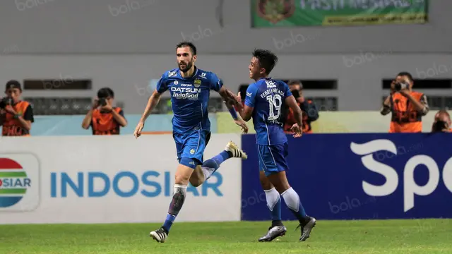 Febri Haryadi Persib Bandung