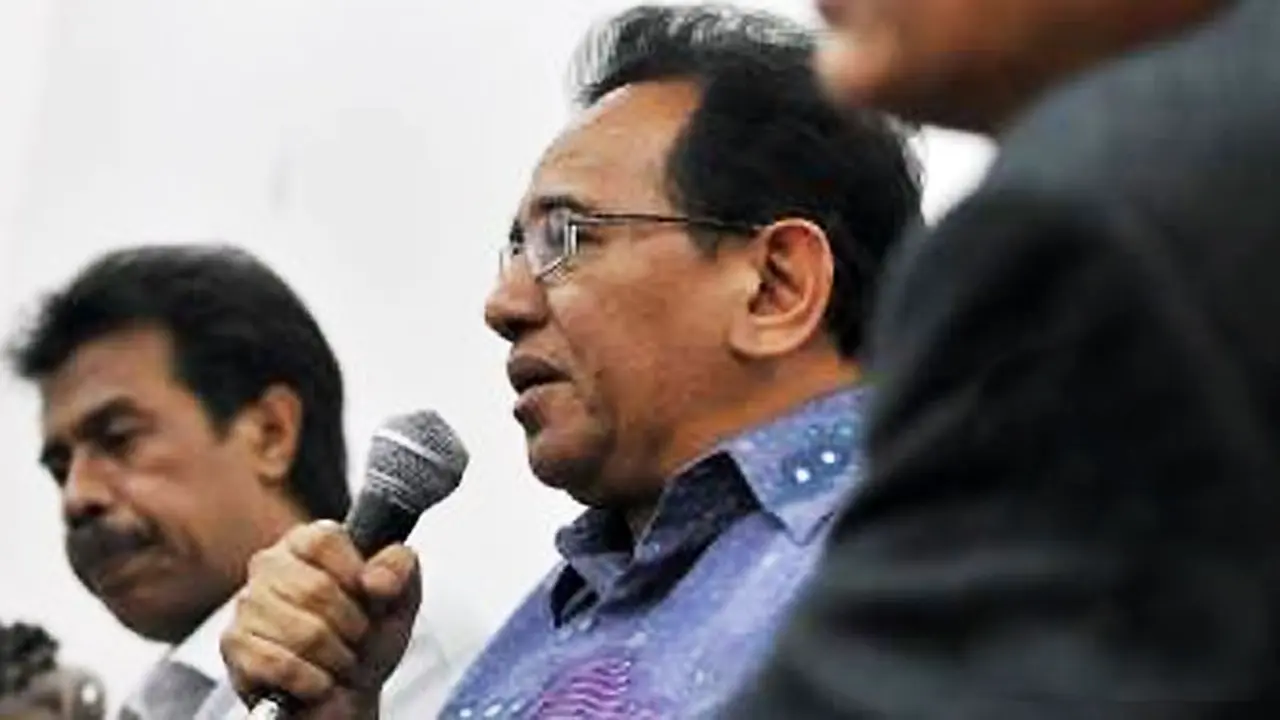 martin-hutabarat121114b.jpg