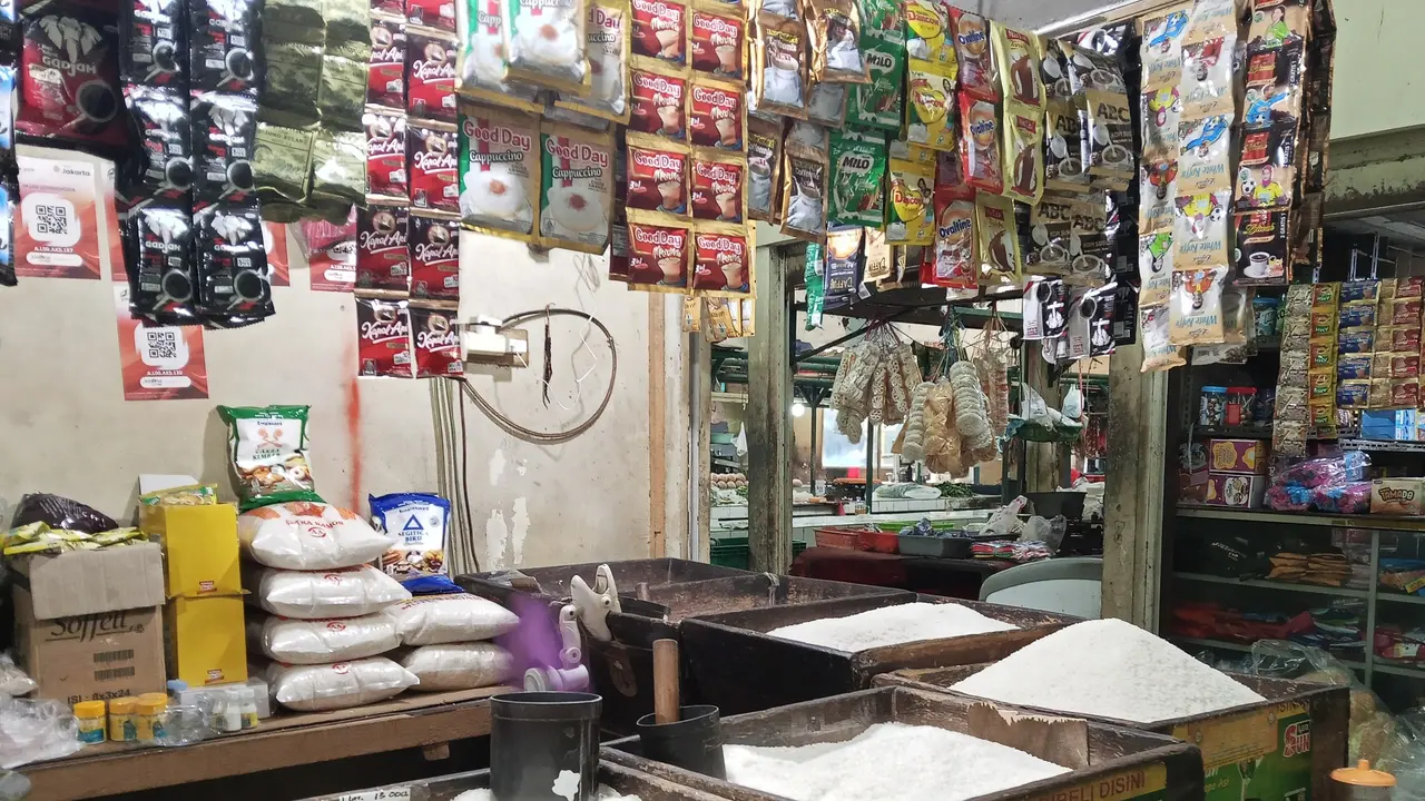 Harga beras dan sembako di Pasar Gondangdia