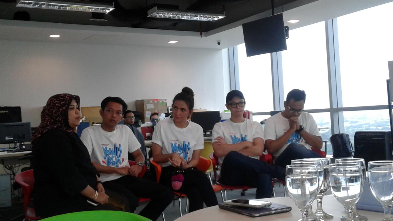 Aliyah Faizah, Pemain Film Yowis Ben