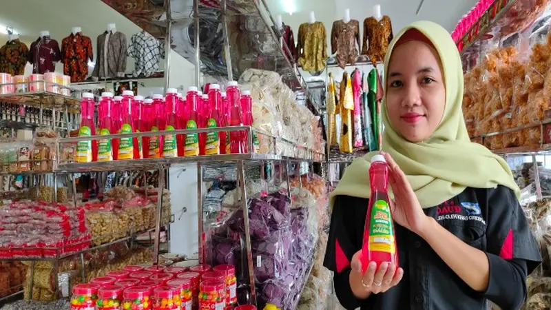 Toko Oleh-oleh Cirebon Putar Otak Jualan Sirup Imbas Percepatan Larangan Mudik Lebaran
