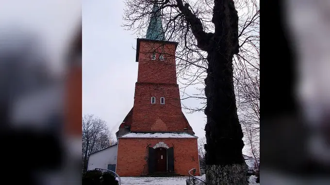 Gereja Ordo Teutonik di Kaliningrad. Sumber: Wikipedia