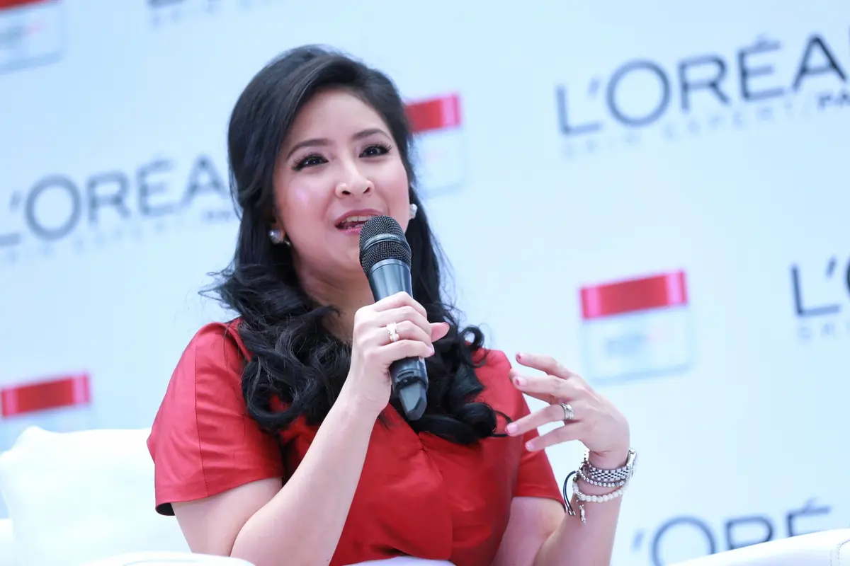 [Bintang] Novita Angie