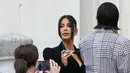 Kim Kardashian dinilai sangat menghargai sistem hukum Prancis, dan berharap proses pengadilan berjalan dengan tertib serta adil bagi semua pihak. (Thomas SAMSON/AFP)