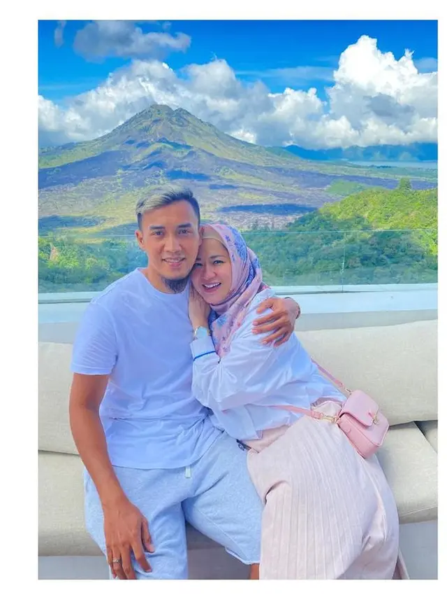 Gunawan Dwi Cahyo dan Okie Agustina. (Foto: Instagram/okieagustina_)