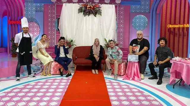 6 Potret Terbaru Rey Utami Setelah Bebas dari Penjara, Ingin Lebih Fokus Urus Anak