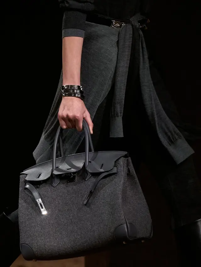 5 Luxury Brand yang Punya Potensi Investasi Menjanjikan, Bisa Lebih Profit dari Saham dan Emas