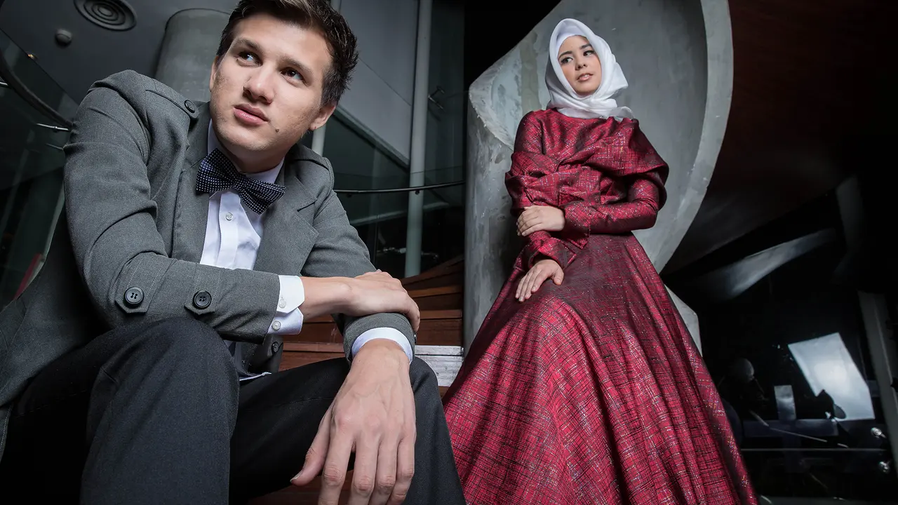 Stuart Collin dan Risty Tagor