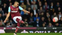 Tak Mau Setengah Hati, Dimitri Payet Pilih Pensiun Jelang Usia 39 Tahun