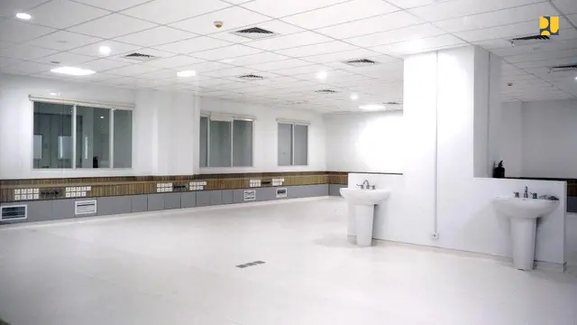 Gedung Pusat Kesehatan Ibu dan Anak (PKIA) Rumah Sakit Cipto Mangunkusumo (RSCM) Kiara menjadi ruang perawatan Covid-19. (Dok. Kementerian PUPR)