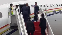 Potret PM Malaysia Tiba di Jakarta, Hadiri Pelantikan Jokowi