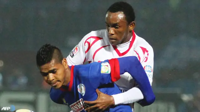 arema-persipura-2-130512c.jpg