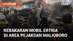 Kebakaran mobil terjadi di area Pajeksan, Malioboro pukul 19:34 WIB. Saat menurunkan penumpang, api muncul tiba-tiba dari bohlam kanan bawah