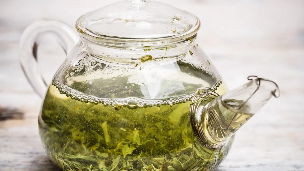 Brewing Green Tea - Errine