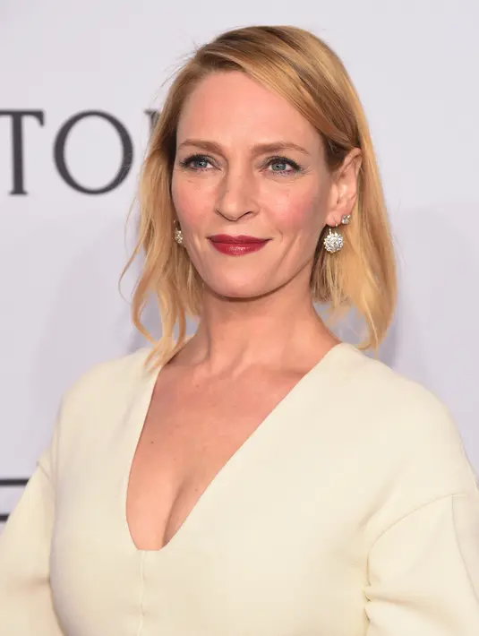 Uma Thurman. Aktris ‘Kill Bill’ ini menjadi salah satu bukti dari sederet selebriti lainnya jika hidung besar bukan berarti buruk. Mereka justru mendapat kesuksesan dari kealamian tersebut. (AFP/Bintang.com) Sumber: bustle.com