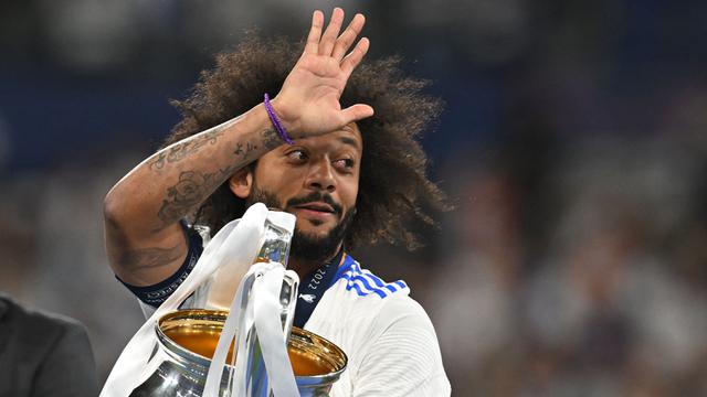 Foto: Momen Kebahagiaan Terakhir Marcelo Bersama Real Madrid Saat Persembahkan Trofi ke-14 Liga Champions