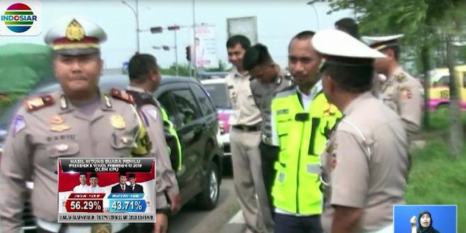 Mudik Lebaran, Polisi Antisipasi Kemacetan di Pasar Tumpah Jalur Arteri Karawang
