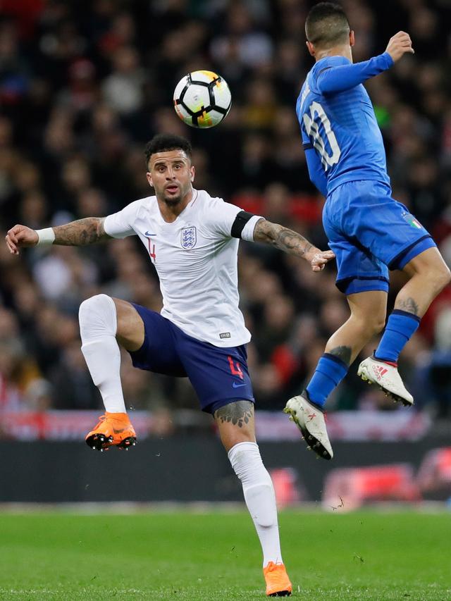 Italia Tahan Inggris di Stadion Wembley