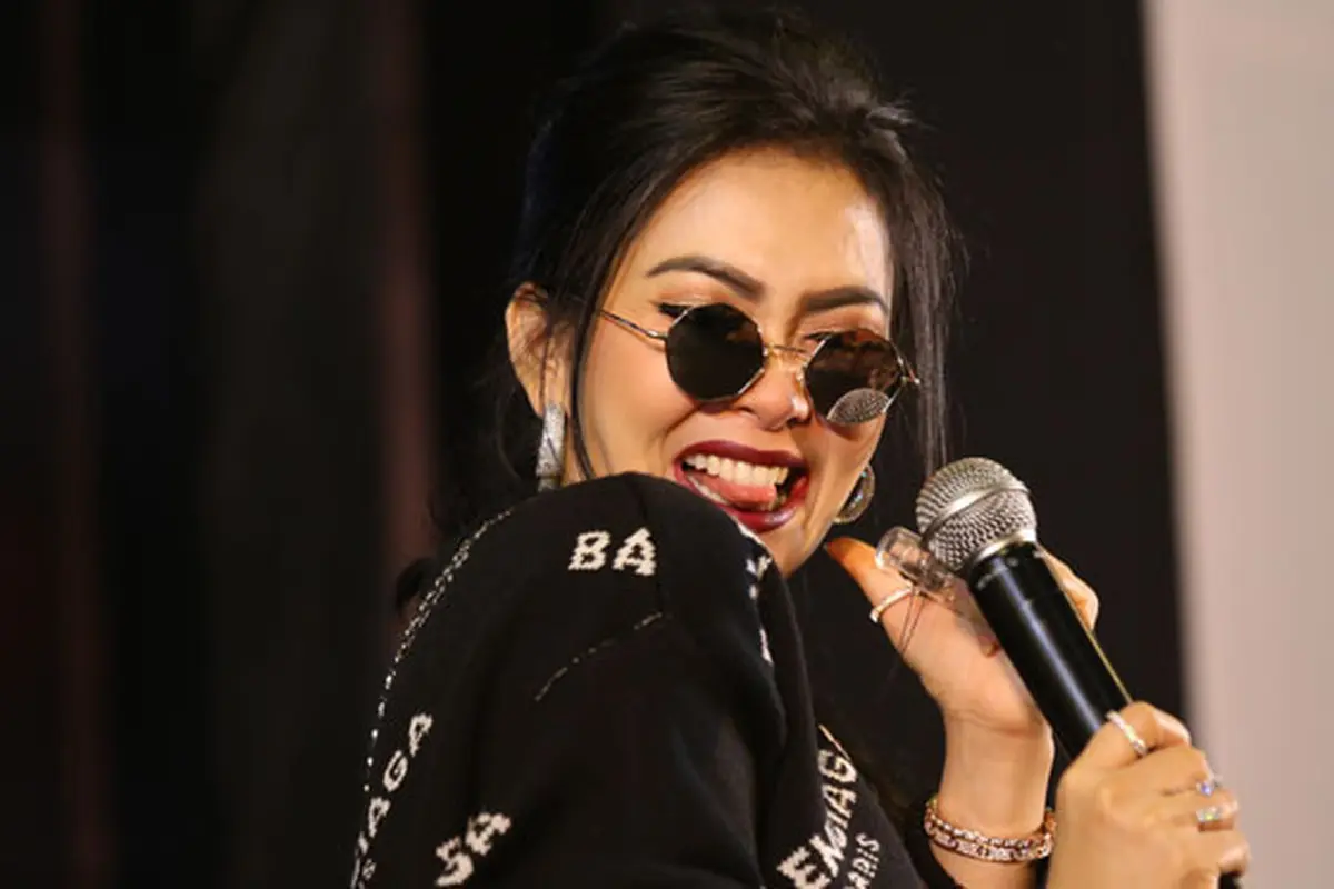 [Bintang] Syahrini