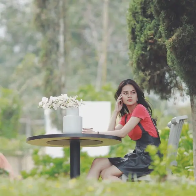 6 Potret Putri Sagita, Pelantun Lagu 'Gara-Gara Mas Al'