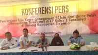 Konferensi pers penyerahan izin kewarganegaraan RI istri dari Umar Patek di LP Kelas I Surabaya pada Rabu (20/11/2019). (Foto: Liputan6.com/Dian Kurniawan)