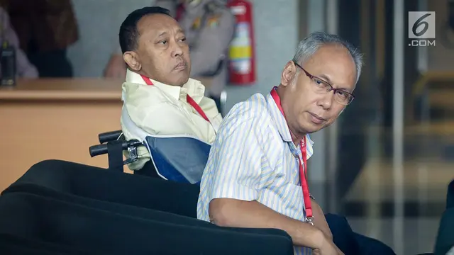 FOTO: Ditetapkan Sebagai Tersangka, Dokter Bimanesh Sutarjo Sambangi KPK