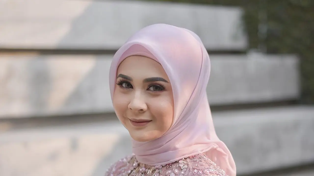 Genap Berusia 22 Tahun, Ini 7 Transformasi Kesha Ratuliu dari Imut Hingga Dewasa