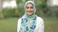 Hijab ini praktis untuk piknik saat libur lebaran.