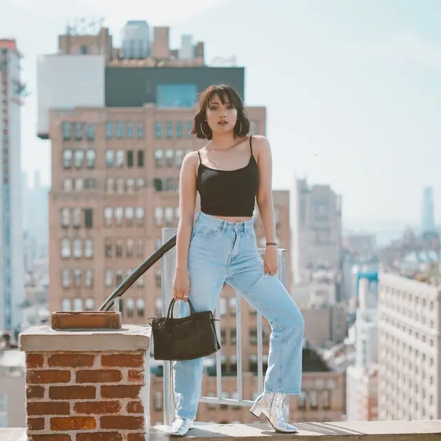 7 Potret Marion Jola Saat Liburan di New York, Stylenya Curi Perhatian